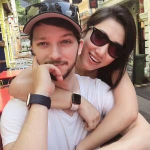 Meet your Posher, Vy